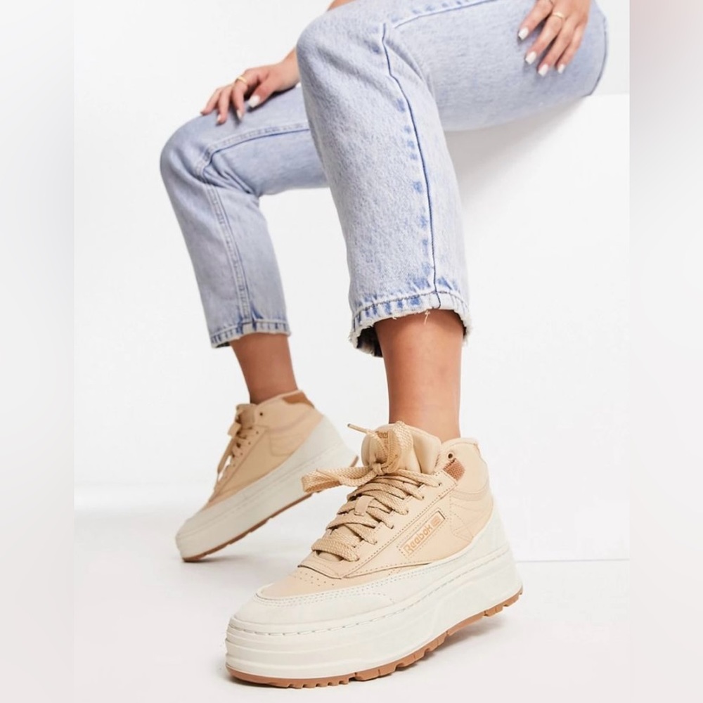 [Reebok] Club C Geo mid leather sneakers size 7